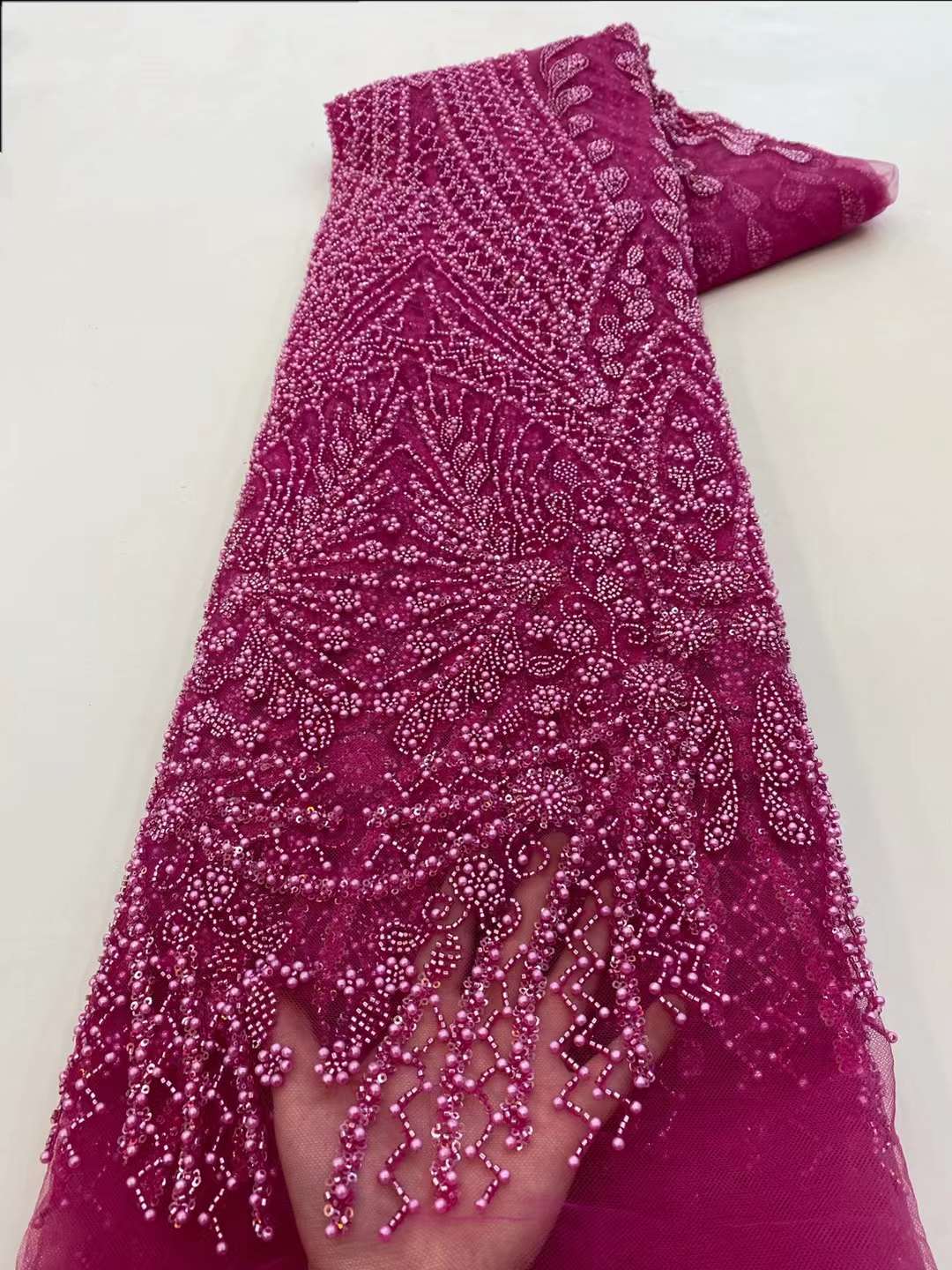 قماش دانتيل مع خرز ، ترتر ، مط - مراجعة Embroidery Net Fabric وسعره