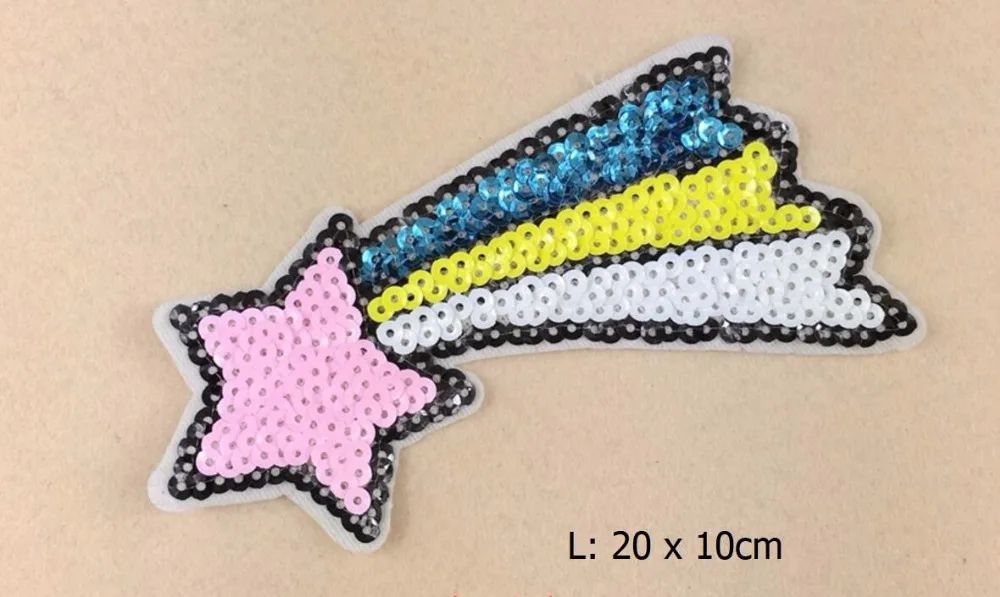 رقعة تطريز على شكل فراشة ونجمة - مراجعة Embroidery Unicorn وسعره