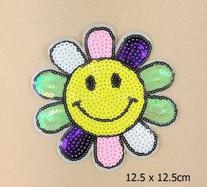 رقعة تطريز على شكل فراشة ونجمة - مراجعة Embroidery Unicorn وسعره